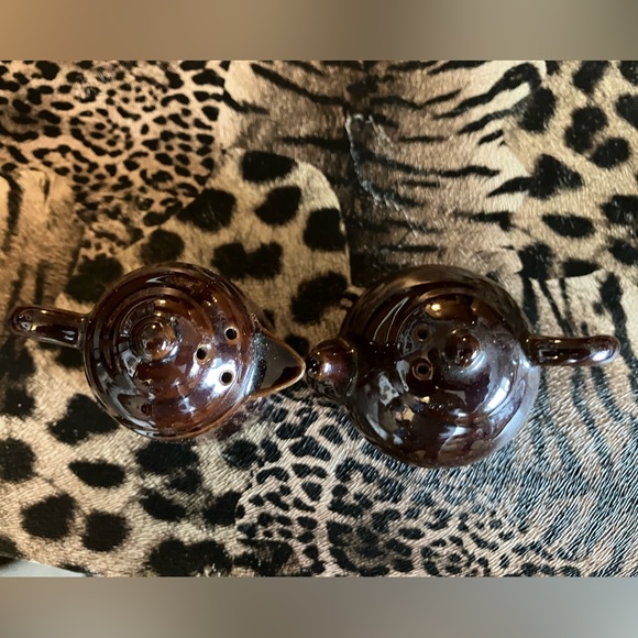 Redware Coffee Pot and Teapot Salt & Pepper Shakers - Picture 2 of 7